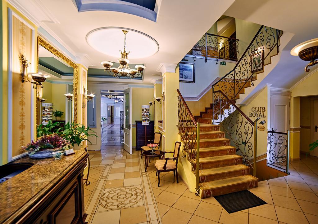 Villa Royal Острув-Велькопольски Экстерьер фото